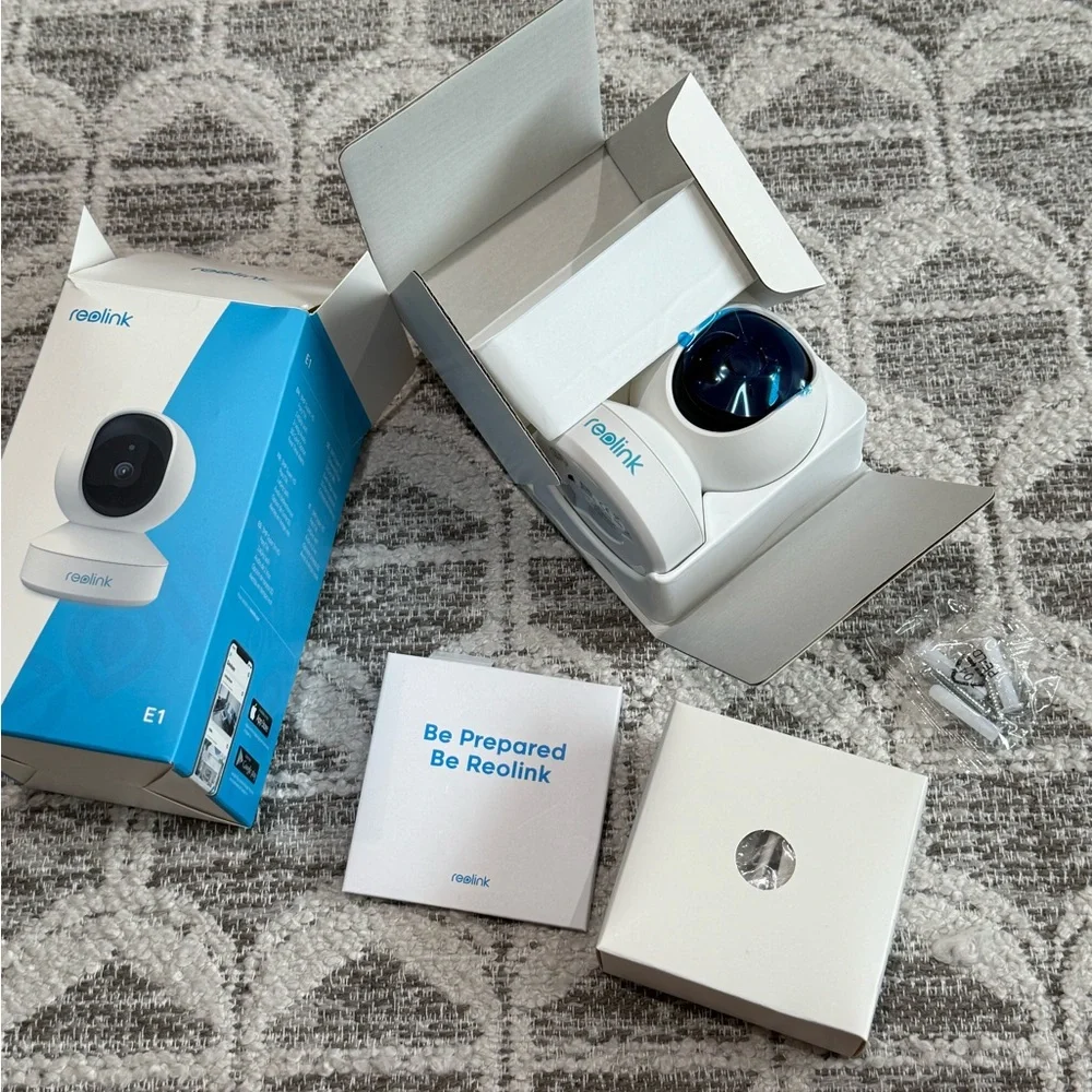 Link E1 Blue and White Webcam